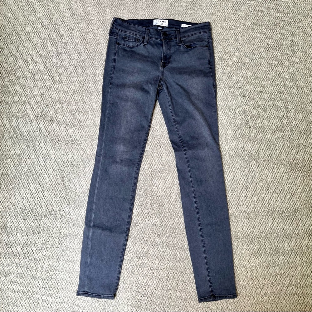 Frame Le Skinny De Jeanne